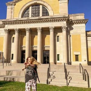 Meet your Posher, Minna